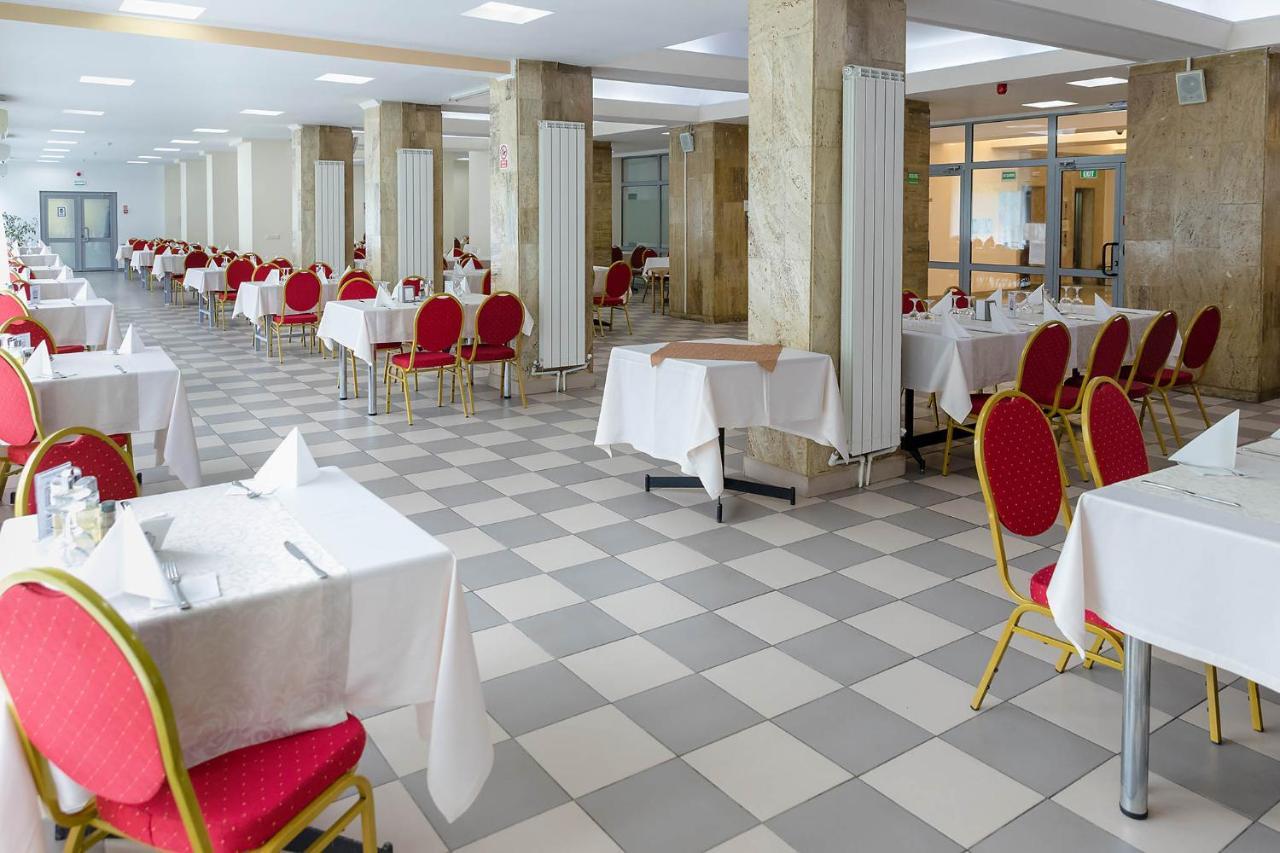 Complex Balnear Cozia Hotel Călimăneşti Eksteriør billede